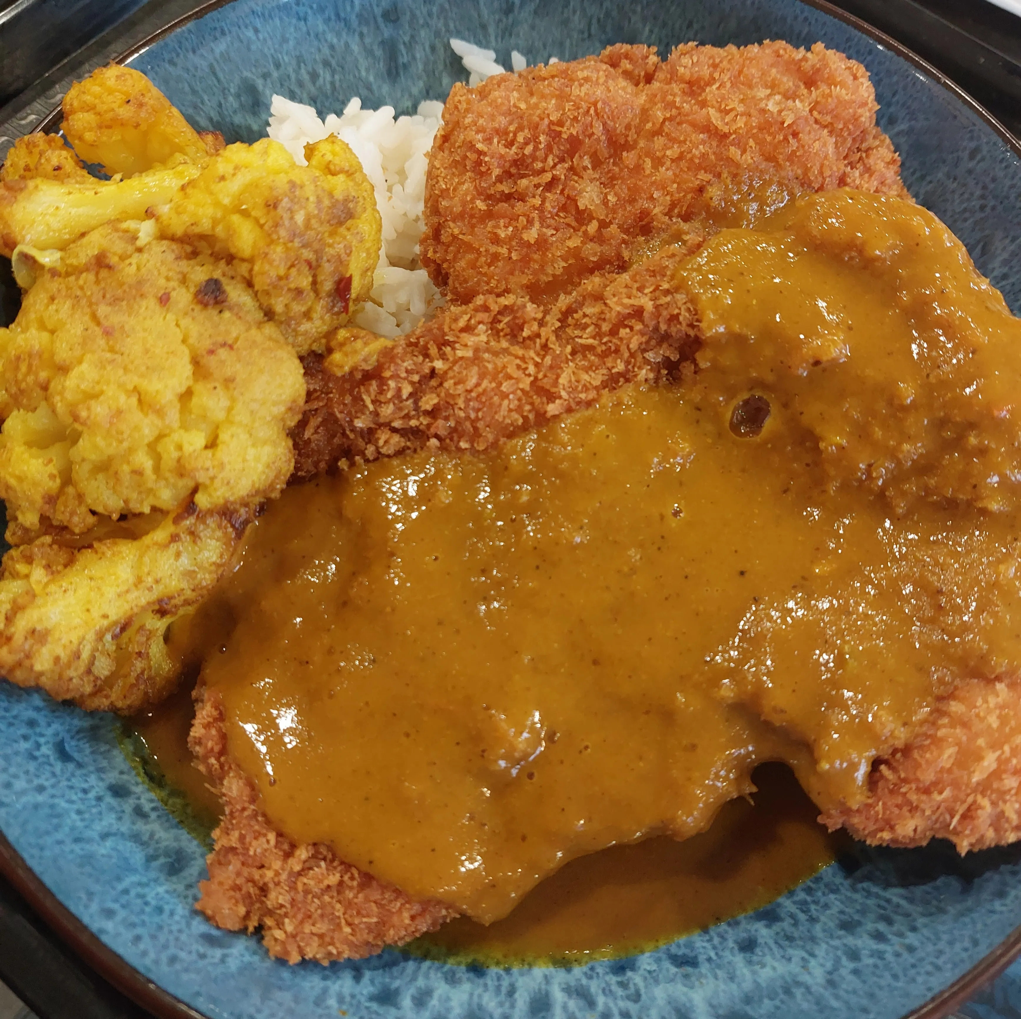 Fried chicken and curry